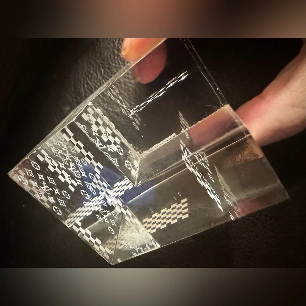 LOUIS VUITTON Damier 3D Optical Illusion Paperweight LV Box EXTREMELY RARE! - Picture 11 of 17
